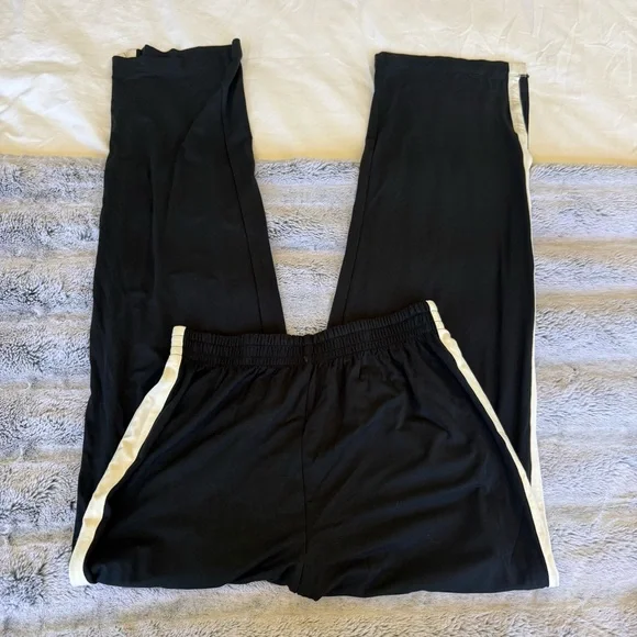 Alice + Olivia Big Feelings Pajama Pants - Picture 4 of 4